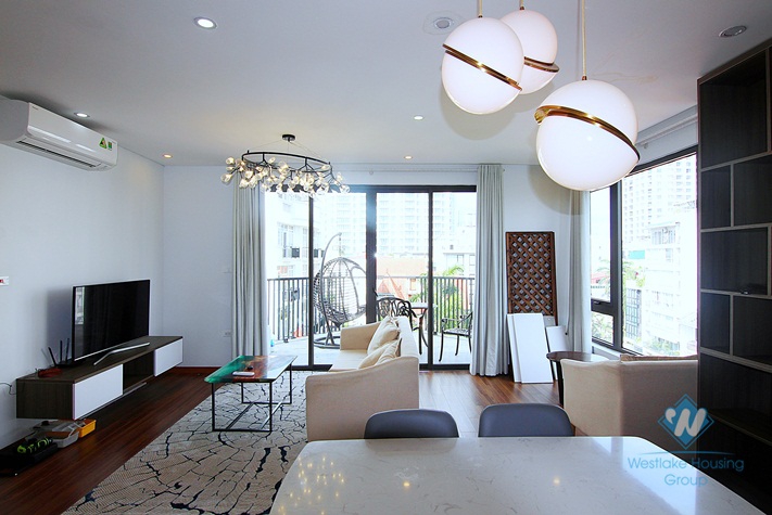 Beautiful and bright apartment for rent in the heart of Tay Ho district, Ha Noi